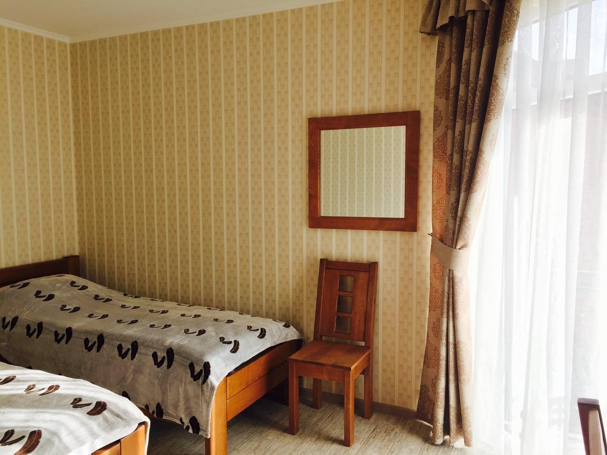 Mini Hotel Solnce Karpat Polyána Kültér fotó