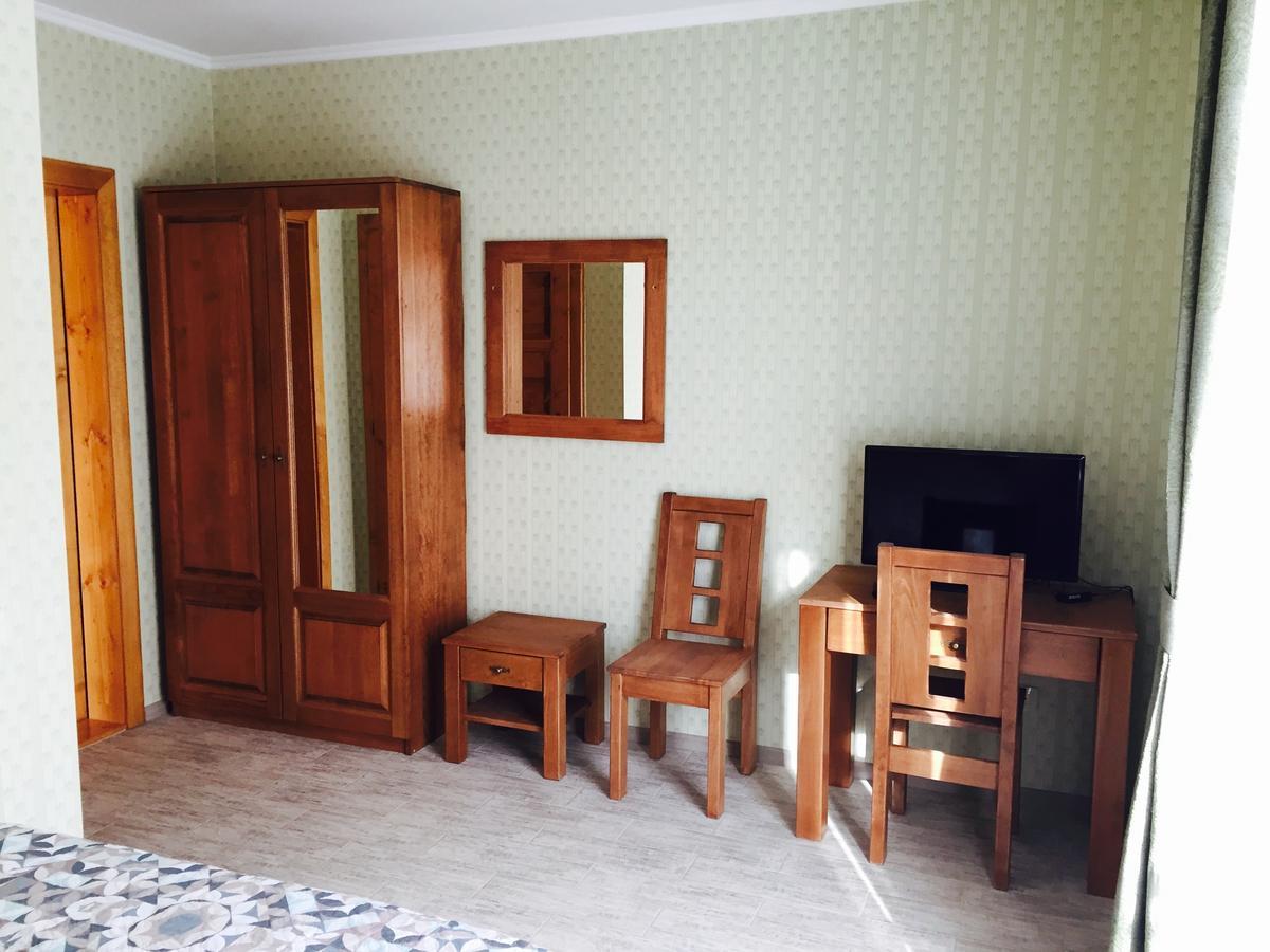 Mini Hotel Solnce Karpat Polyána Kültér fotó